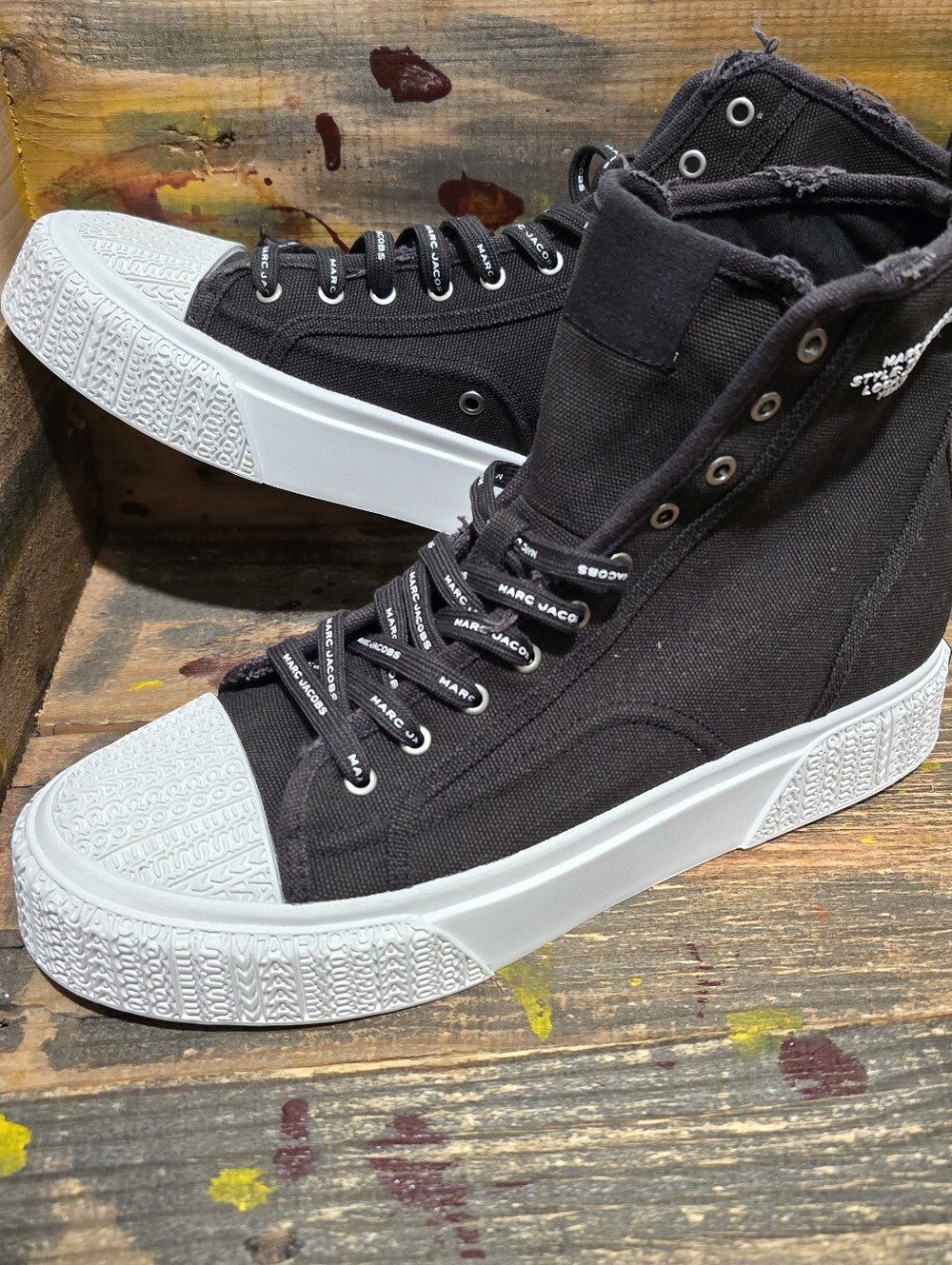 Marc Jacobs The Sneaker Black Canvas High Top Sneakers Women’s 12, Men’s 10 New
